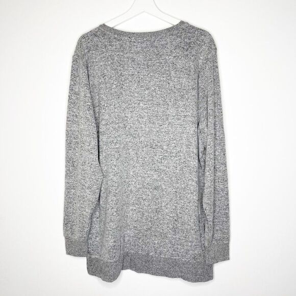 LUCKY BRAND Gray V-Neck Soft Sweater  - Picture 7 of 9